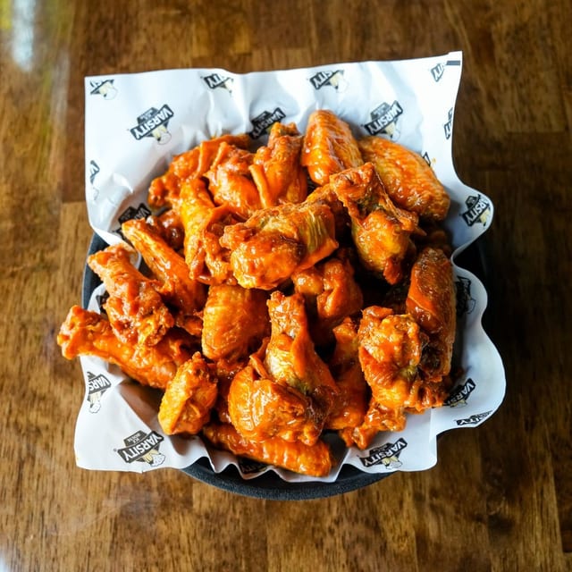 Boneless Wings 30.