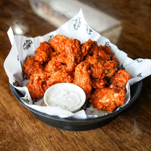 Boneless Wings 20.